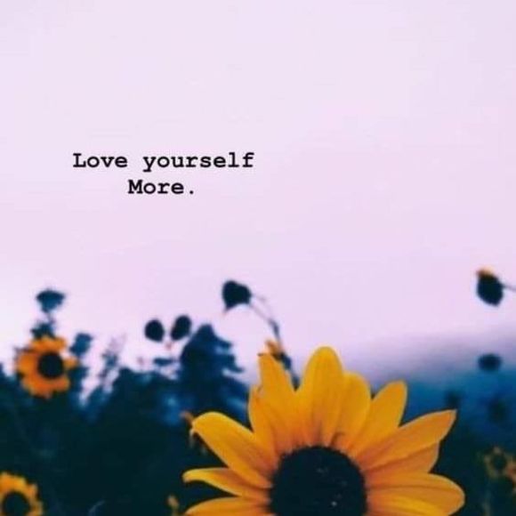 Meet your Posher, Allie - Picture 1 of 1